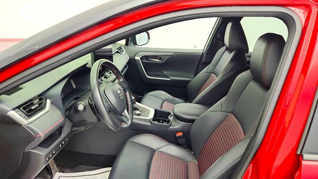 2023 Toyota RAV4 Prime XSE w/ Heated Rear Seats & Weather Package - 23017588 - 17