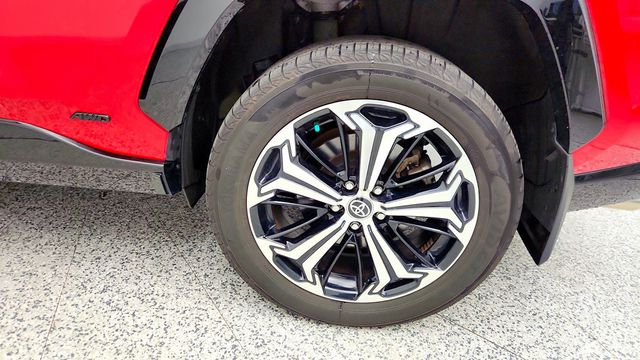 2023 Toyota RAV4 Prime XSE w/ Heated Rear Seats & Weather Package - 23017588 - 8