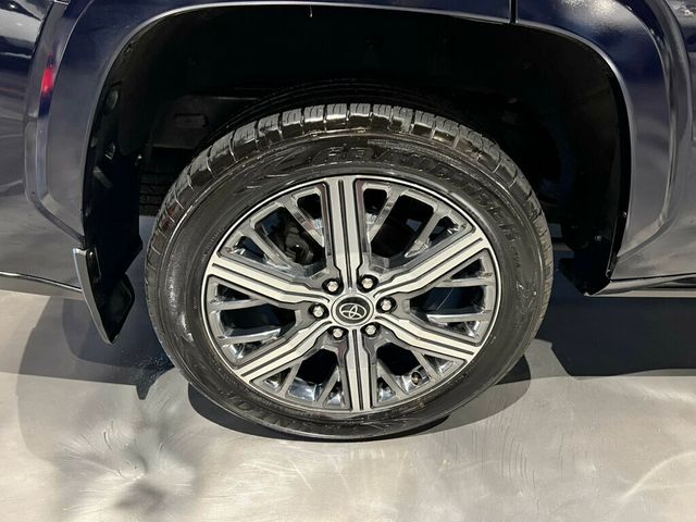 2023 Toyota Sequoia Capstone/4WD/Htd&CldSeats/PanoRoof/AdapCruise/HeadUpDisplay/NAV - 22935479 - 11