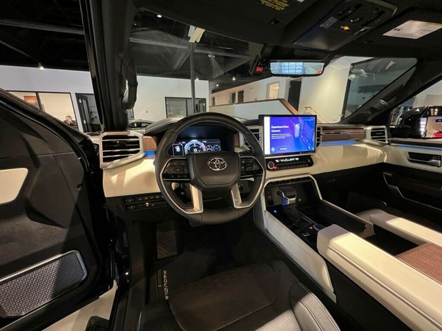 2023 Toyota Sequoia Capstone/4WD/Htd&CldSeats/PanoRoof/AdapCruise/HeadUpDisplay/NAV - 22935479 - 17