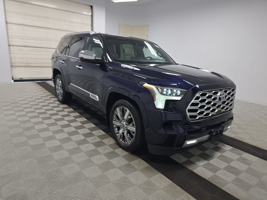 2023 Toyota Sequoia Capstone/4WD/Htd&CldSeats/PanoRoof/AdapCruise/HeadUpDisplay/NAV - 22935479 - 1