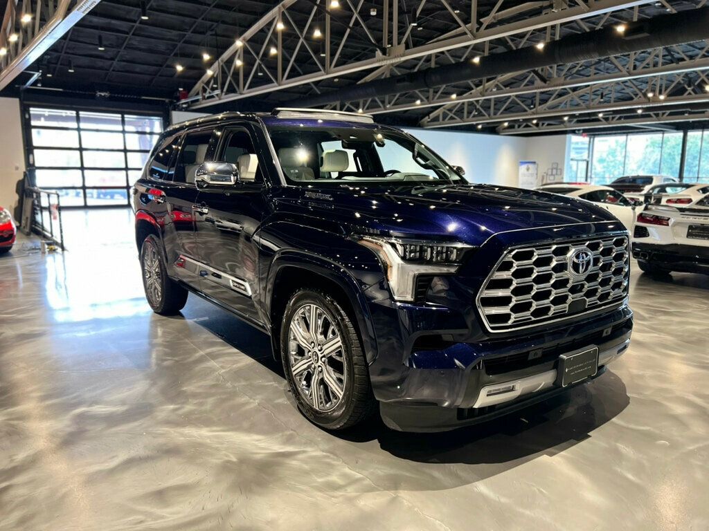 2023 Toyota Sequoia Capstone/4WD/Htd&CldSeats/PanoRoof/AdapCruise/HeadUpDisplay/NAV - 22935479 - 6