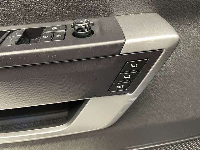 2023 Toyota Sequoia Platinum 4WD - 22992500 - 12