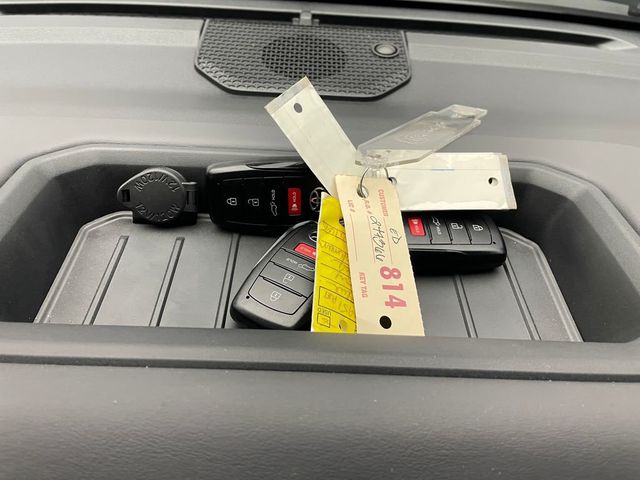 2023 Toyota Sequoia Platinum 4WD - 22992500 - 29