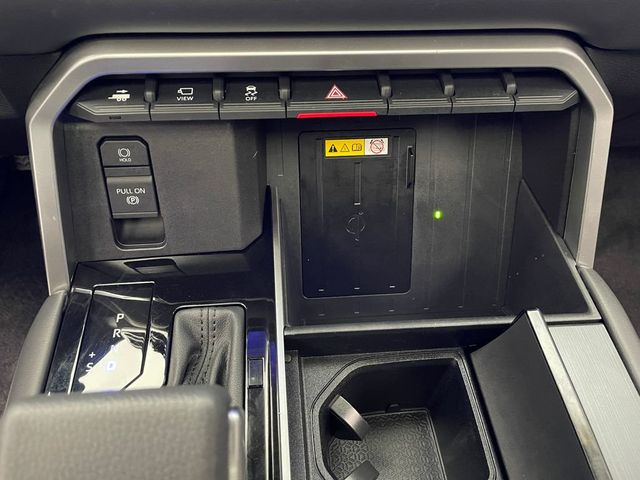 2023 Toyota Sequoia Platinum 4WD - 22992500 - 33