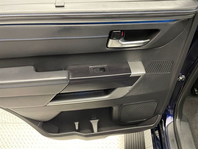 2023 Toyota Sequoia Platinum 4WD - 22992500 - 38