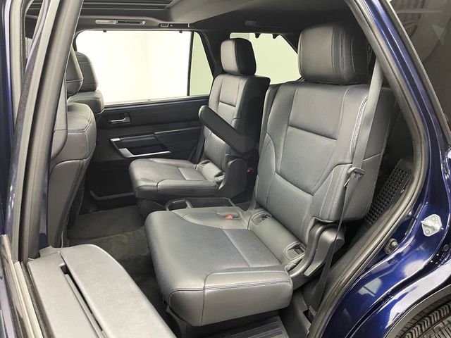 2023 Toyota Sequoia Platinum 4WD - 22992500 - 40