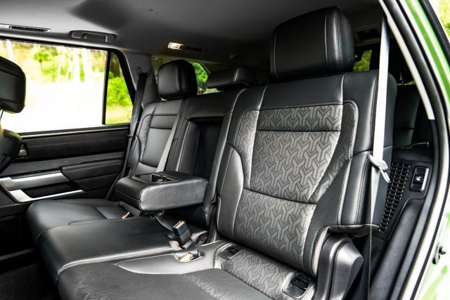2023 Toyota Sequoia SR5-PremiumPkg/4WD/TowingTechPkg/DynamicRadarCruise/NAV - 23081167 - 19