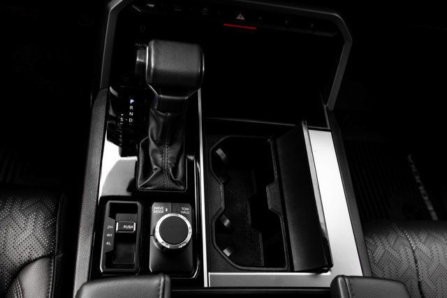 2023 Toyota Sequoia SR5-PremiumPkg/4WD/TowingTechPkg/DynamicRadarCruise/NAV - 23081167 - 41