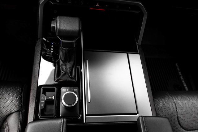 2023 Toyota Sequoia SR5-PremiumPkg/4WD/TowingTechPkg/DynamicRadarCruise/NAV - 23081167 - 42