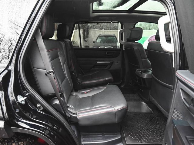 2023 Toyota Sequoia TRD Pro - 22991450 - 36