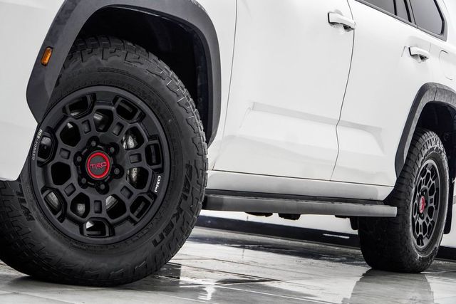 2023 Toyota Sequoia TRD Pro 4WD - 23057388 - 2