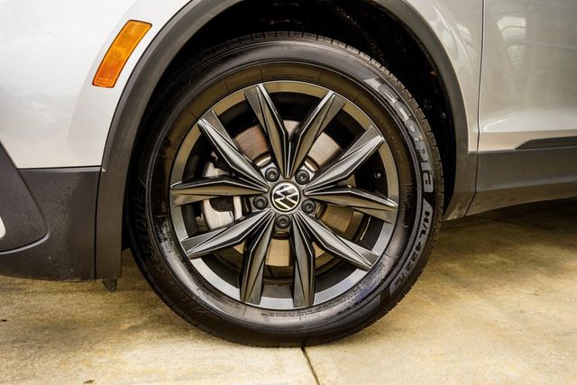 2023 Toyota Sequoia TRD Pro 4WD - 22983958 - 2