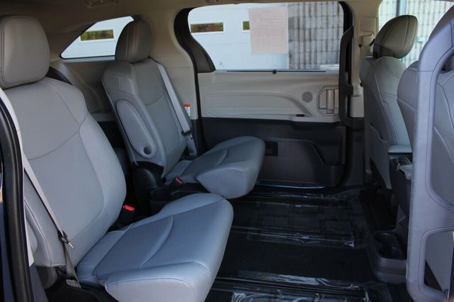 2023 Toyota Sienna AWD XLE LEATHER MOONROOF - 23081000 - 9