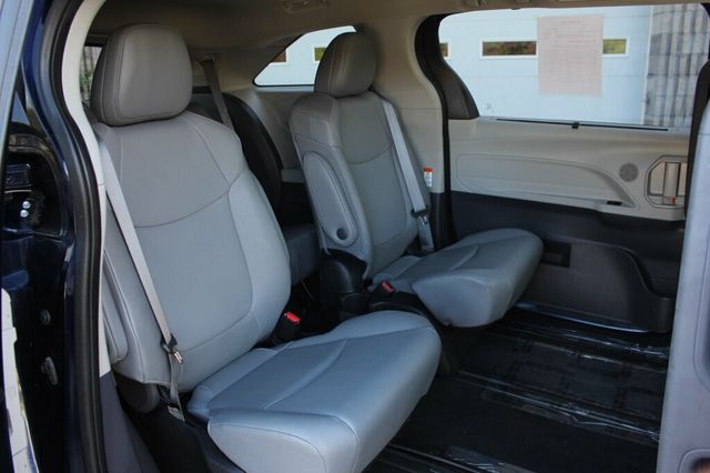2023 Toyota Sienna AWD XLE LEATHER MOONROOF - 23081000 - 10