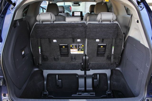 2023 Toyota Sienna AWD XLE LEATHER MOONROOF - 23081000 - 32