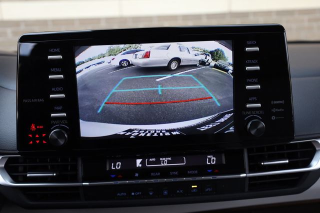 2023 Toyota Sienna Hybrid LE - 22879792 - 35