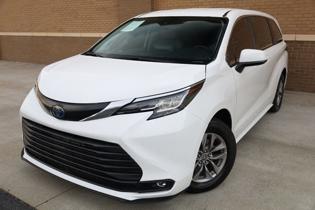 2023 Toyota Sienna Hybrid LE - 22879792 - 6