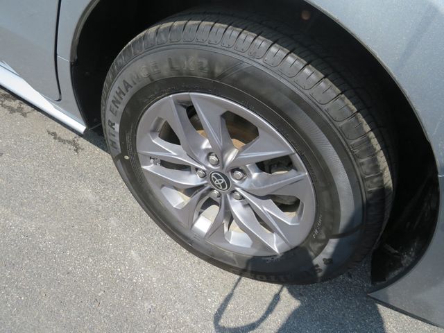 2023 Toyota Sienna LE AWD 8-Passenger - 23056736 - 9