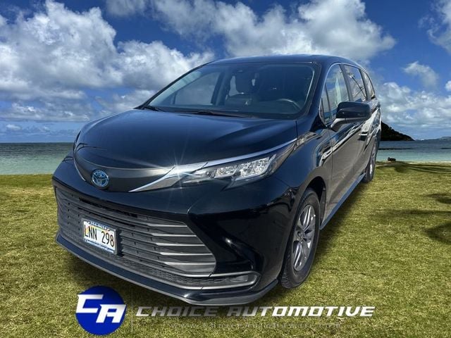 2023 Toyota Sienna LE FWD 8-Passenger - 22772463 - 0