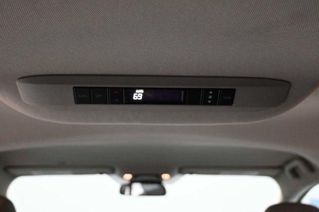 2023 Toyota Sienna LE FWD 8-Passenger - 23027879 - 29