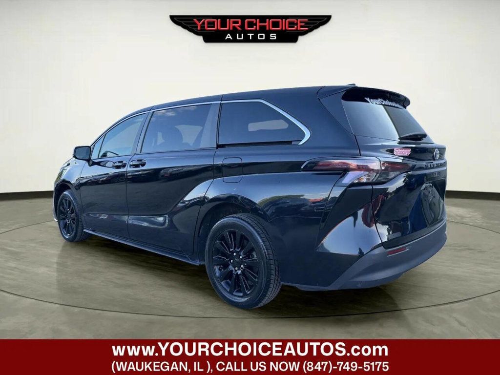 2023 Toyota Sienna LE FWD 8-Passenger - 23049461 - 2