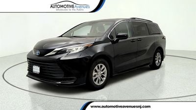 2023 Toyota Sienna