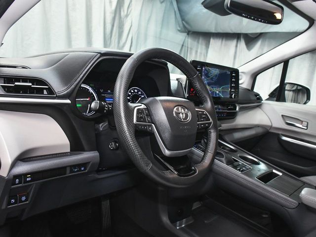 2023 Toyota Sienna Limited - 22966637 - 18