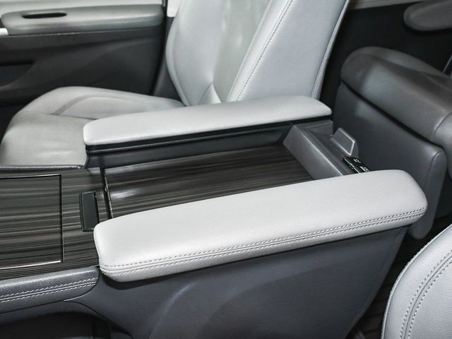 2023 Toyota Sienna Limited - 22966637 - 40