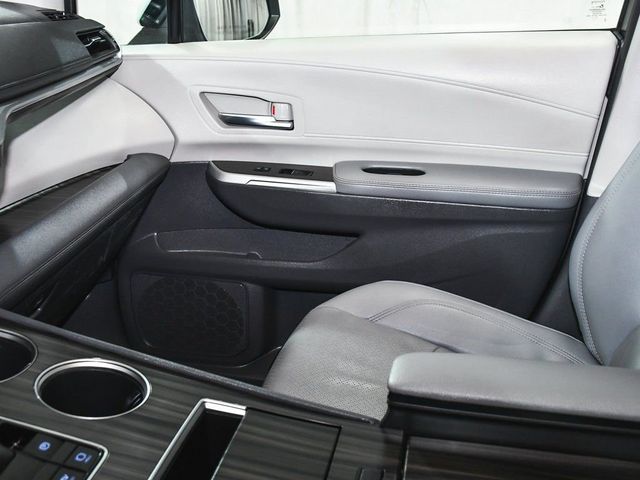 2023 Toyota Sienna Limited - 22966637 - 42