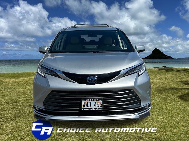 2023 Toyota Sienna Limited AWD 7-Passenger - 22986559 - 9