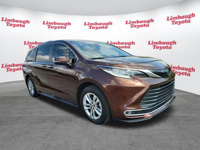 2023 Toyota Sienna Limited FWD 7-Passenger - 22995394 - 19