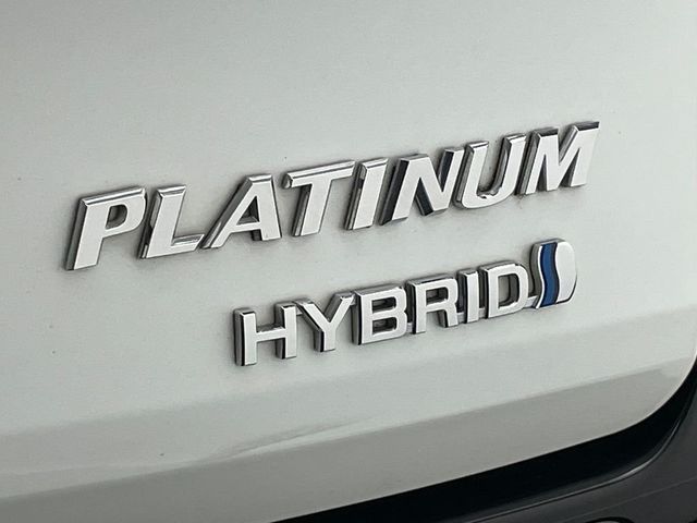 2023 Toyota Sienna Platinum AWD 7-Passenger - 22963320 - 10