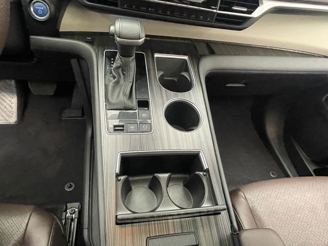 2023 Toyota Sienna Platinum AWD 7-Passenger - 22963320 - 22