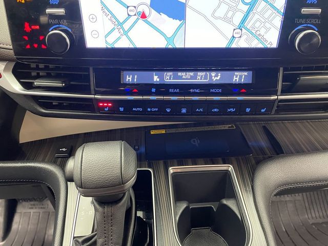 2023 Toyota Sienna Platinum AWD 7-Passenger - 22995945 - 27
