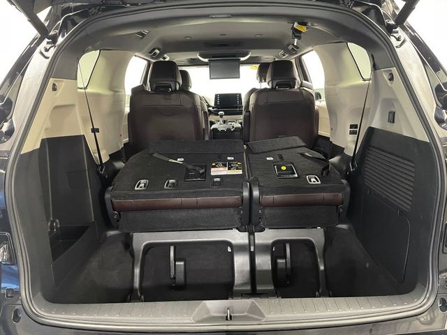 2023 Toyota Sienna Platinum AWD 7-Passenger - 22995945 - 41