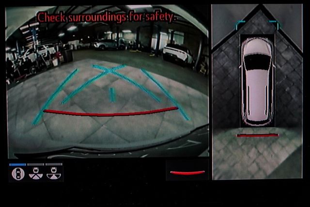 2023 Toyota Sienna Platinum FWD 7-Passenger - 22954675 - 30