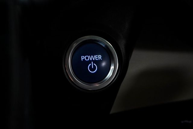 2023 Toyota Sienna Platinum FWD 7-Passenger - 22954675 - 32