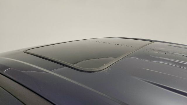 2023 Toyota Sienna Platinum FWD 7-Seater w/ Rear Seat Entertainment - 23013584 - 9