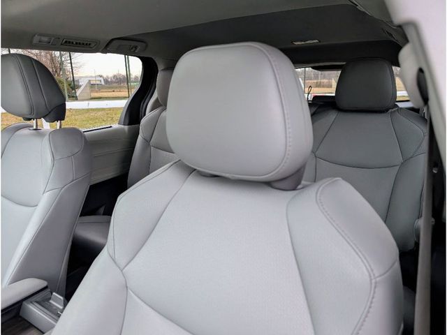 2023 Toyota Sienna XLE - 22956364 - 12