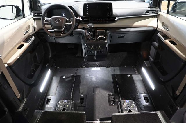 2023 Toyota Sienna XLE AWD 7-Passenger - 23099431 - 20