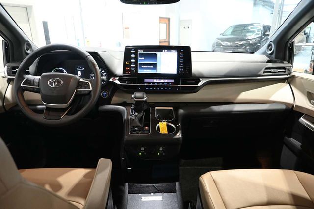 2023 Toyota Sienna XLE AWD 7-Passenger - 23099431 - 21