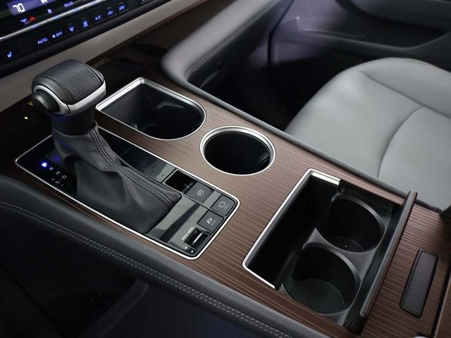 2023 Toyota Sienna XLE AWD 7-Passenger - 22995547 - 54