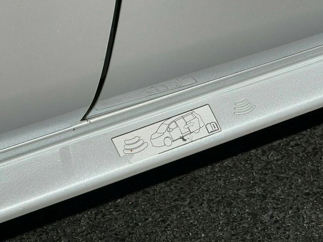 2023 Toyota Sienna XLE AWD 7-Passenger - 23087160 - 34