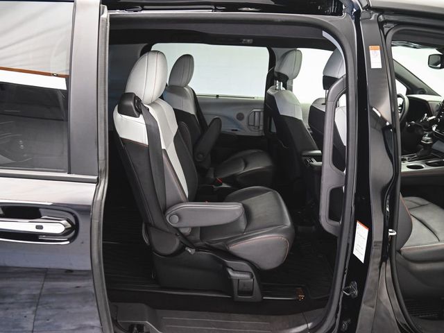 2023 Toyota Sienna XSE - 23000750 - 26