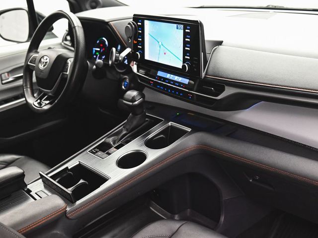 2023 Toyota Sienna XSE - 23000750 - 30