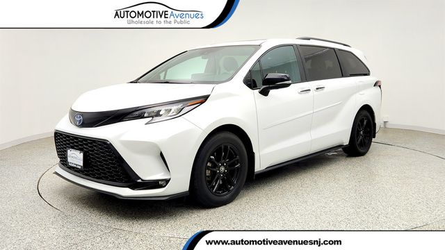 2023 Toyota Sienna XSE 25th Anniversary AWD 7-Passenger w/ Rear Entertainment - 23038917 - 0