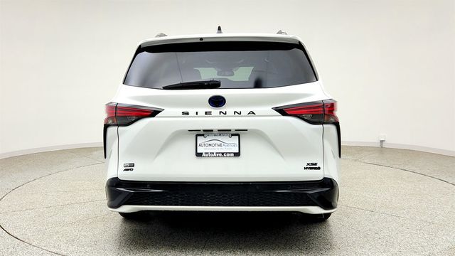 2023 Toyota Sienna XSE 25th Anniversary AWD 7-Passenger w/ Rear Entertainment - 23038917 - 5