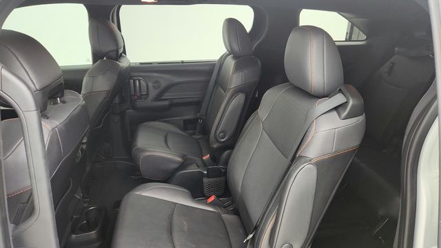2023 Toyota Sienna XSE, 7-Seater - 22947894 - 20