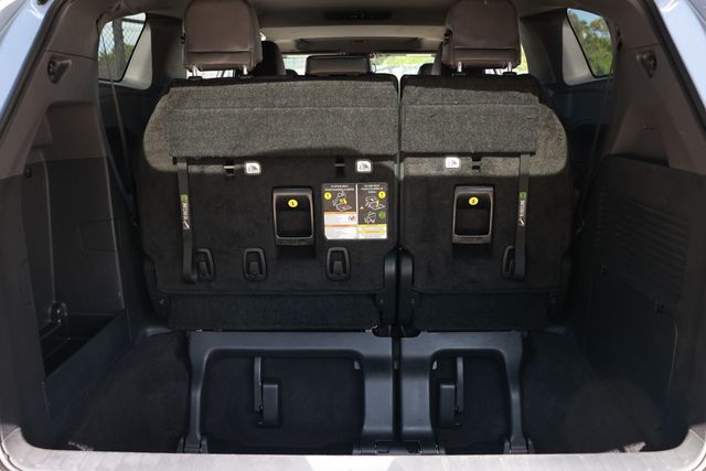 2023 Toyota Sienna XSE FWD 7-Passenger - 23071000 - 32
